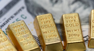 Central banks turn to gold over the dollar