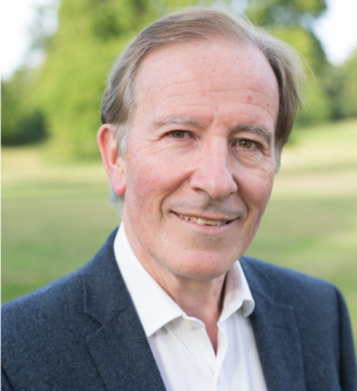 Martin Watkins Chartered FCSI(Hons), FIoD, FBCS