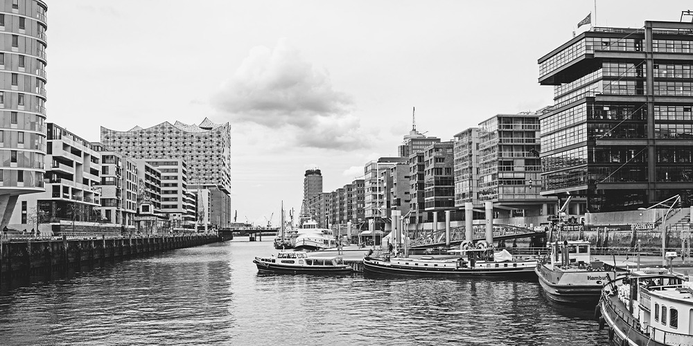 Funding future cities with sustainable non-tax revenue