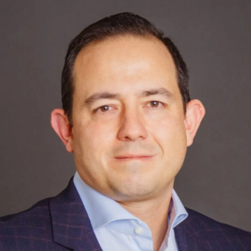 Alan Gomez